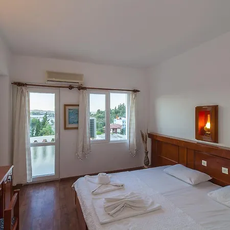 Oda ve Kahvaltı Olimpos