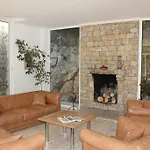 Olimpos לינה וארוחת בוקר 4*