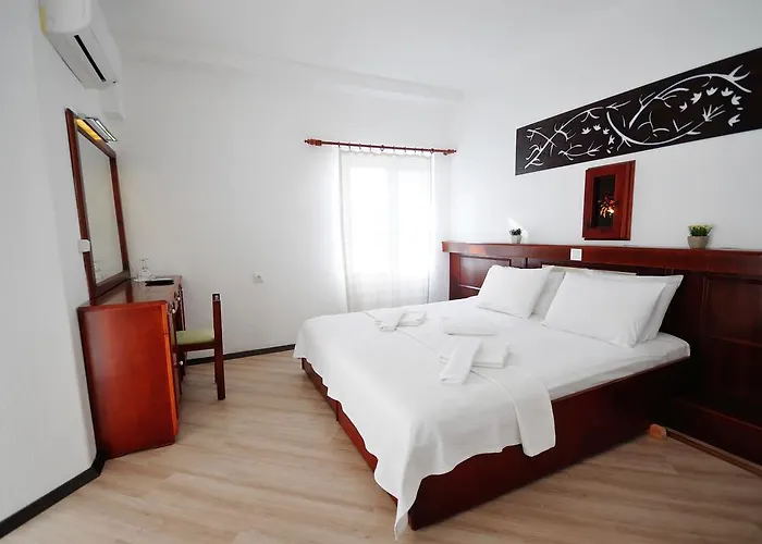 Bed and Breakfast Olimpos 4*